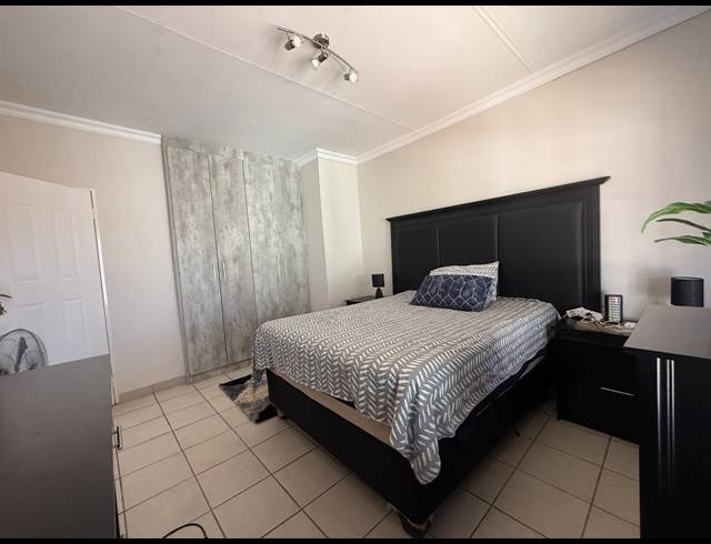 3 BEDROOM TOWNHOUSE FOR SALE IN WATERVAL EAST